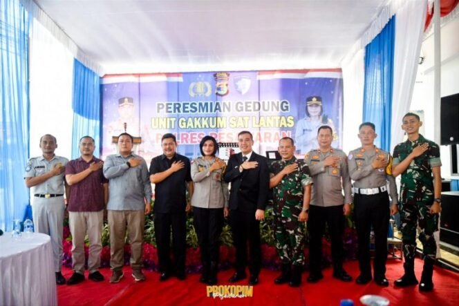 
					Tingkatkan Pelayanan Masyarakat, Bupati Dendi Ramadhona Resmikan Kantor Unit Gakkum Satlantas Polres Pesawaran